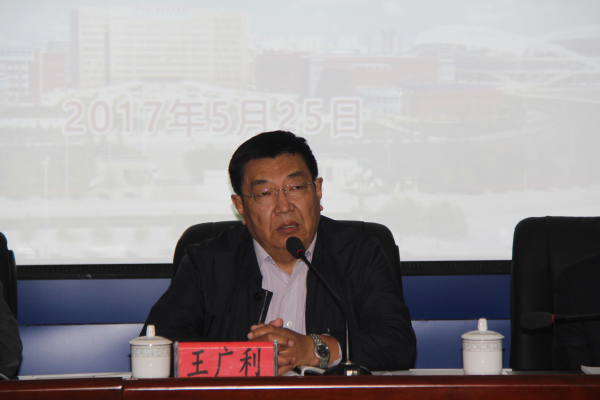 IMG_1443.jpg IMG_1443.jpg