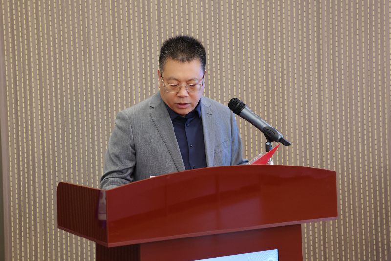 王文海.jpg 王文海.jpg